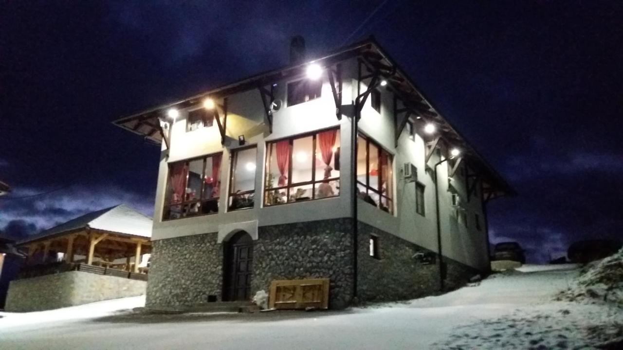 Bed and Breakfast Etno Selo Lelic Валево Экстерьер фото