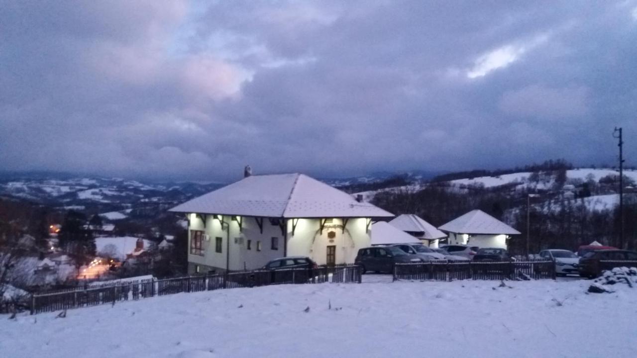Bed and Breakfast Etno Selo Lelic Валево Экстерьер фото